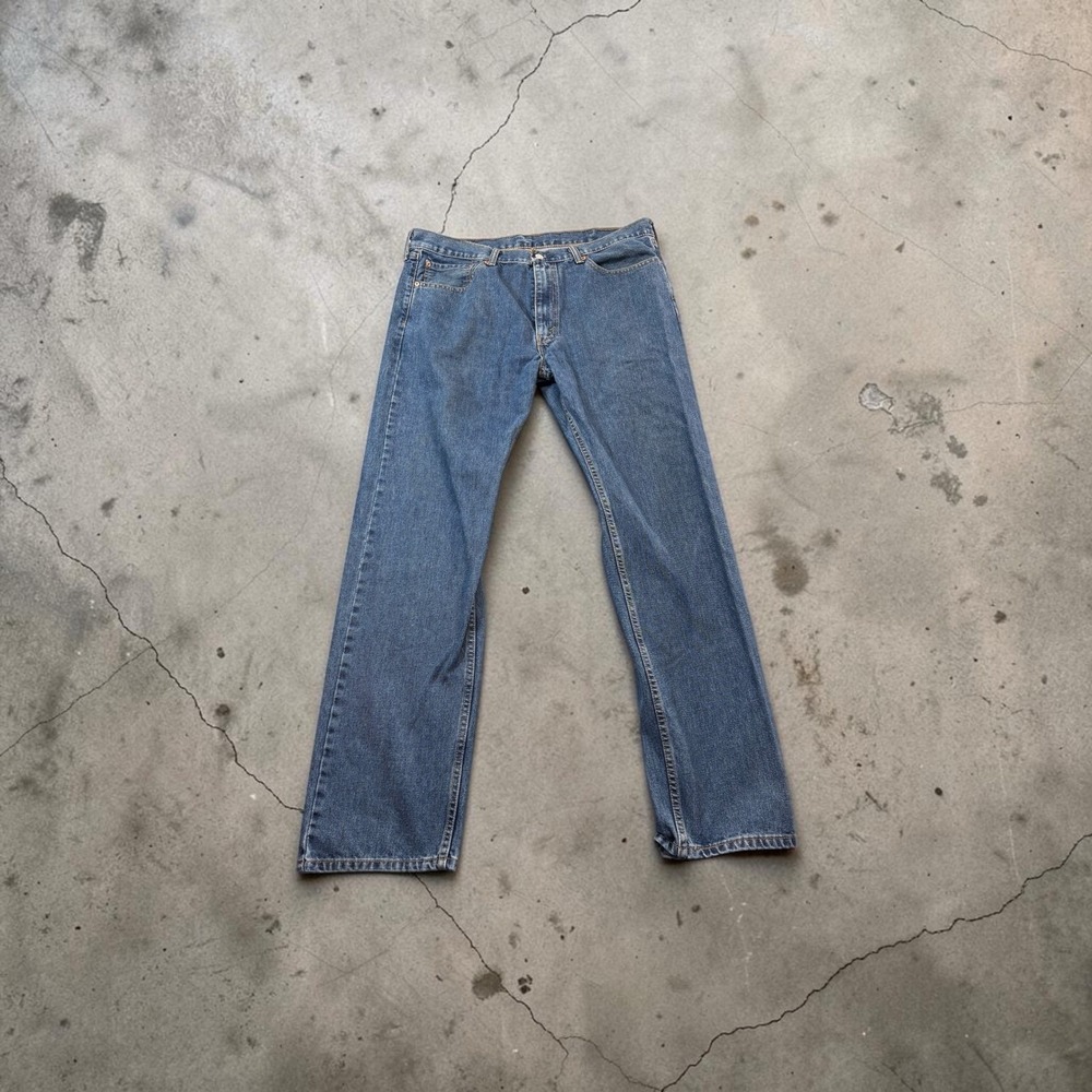 Vintage Levis 505 Straight Leg Jeans Men W38 L34 Y2K